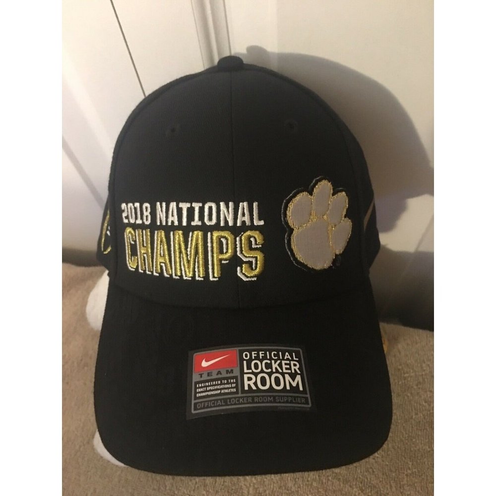 NEW 2018 National Champs Clemson Tigers Nike Team Locker Room‎ Cap